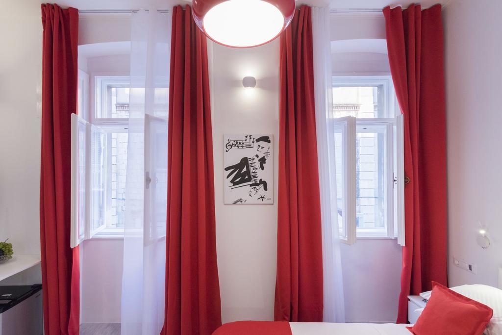 Art Room Split Extérieur photo