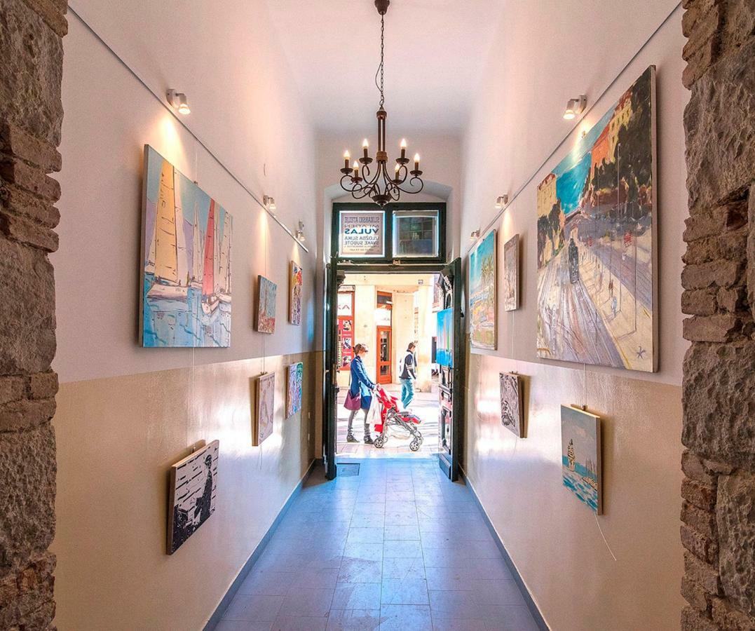 Art Room Split Extérieur photo